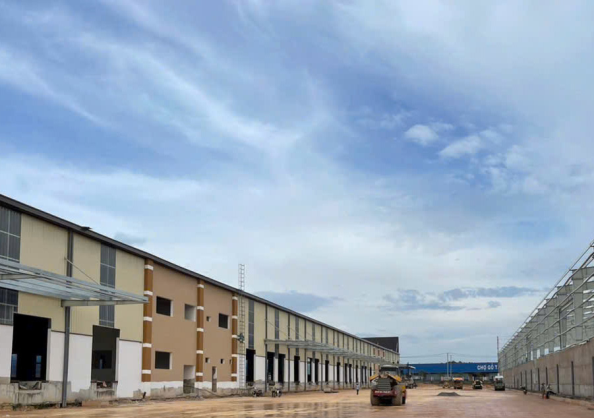 Phần bao che & mái